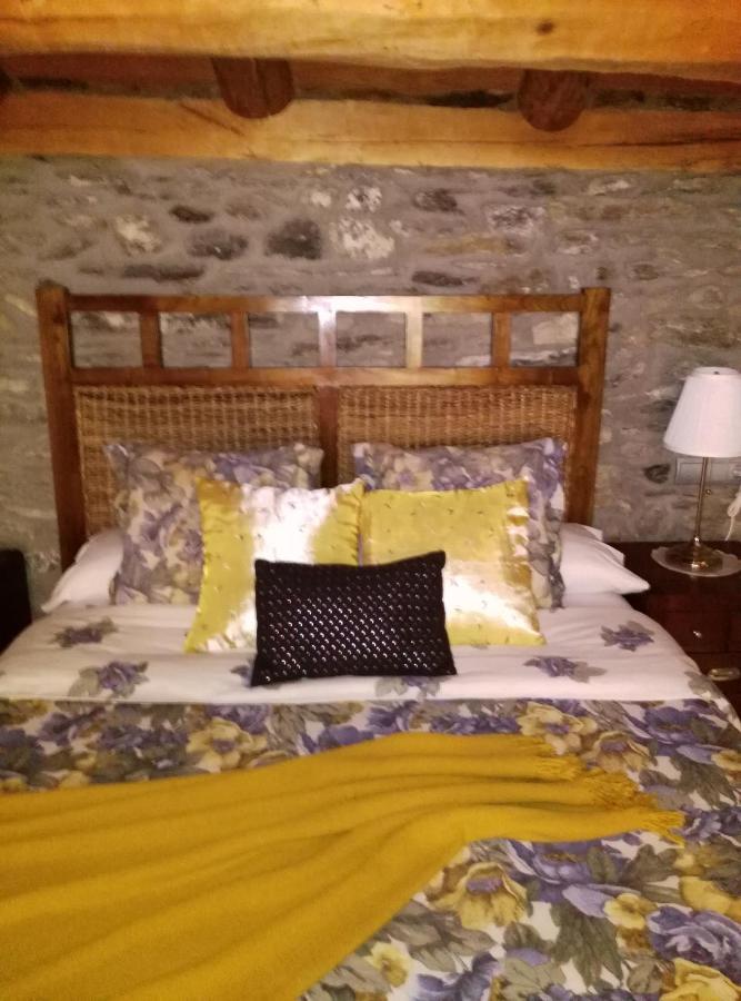 Masia D'En Valenti Anserall  Ngoại thất bức ảnh